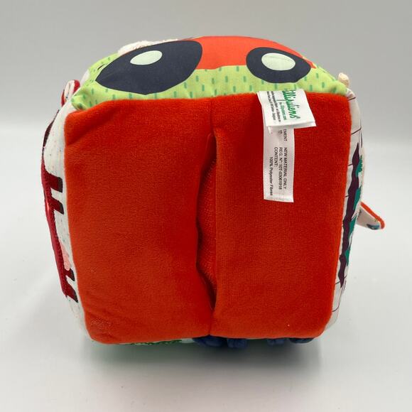 Lilliputiens Farm Activity Sound Cube Plush Toy - Picture 6 of 8